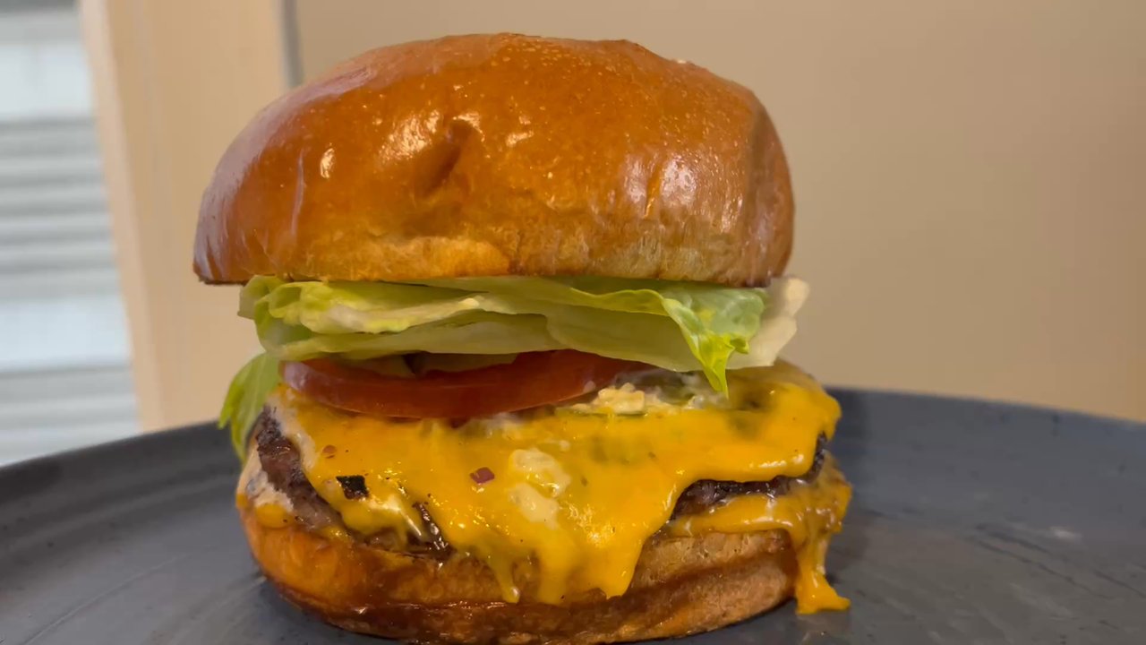 Small Cheval- Lincoln Square - Classic Double cheeseburger add lettuce & tomato - Burgers Near Me - Chicago, Illinois