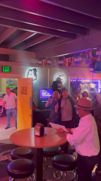 PBS Pub - Pubs Near Me - Long Beach, California