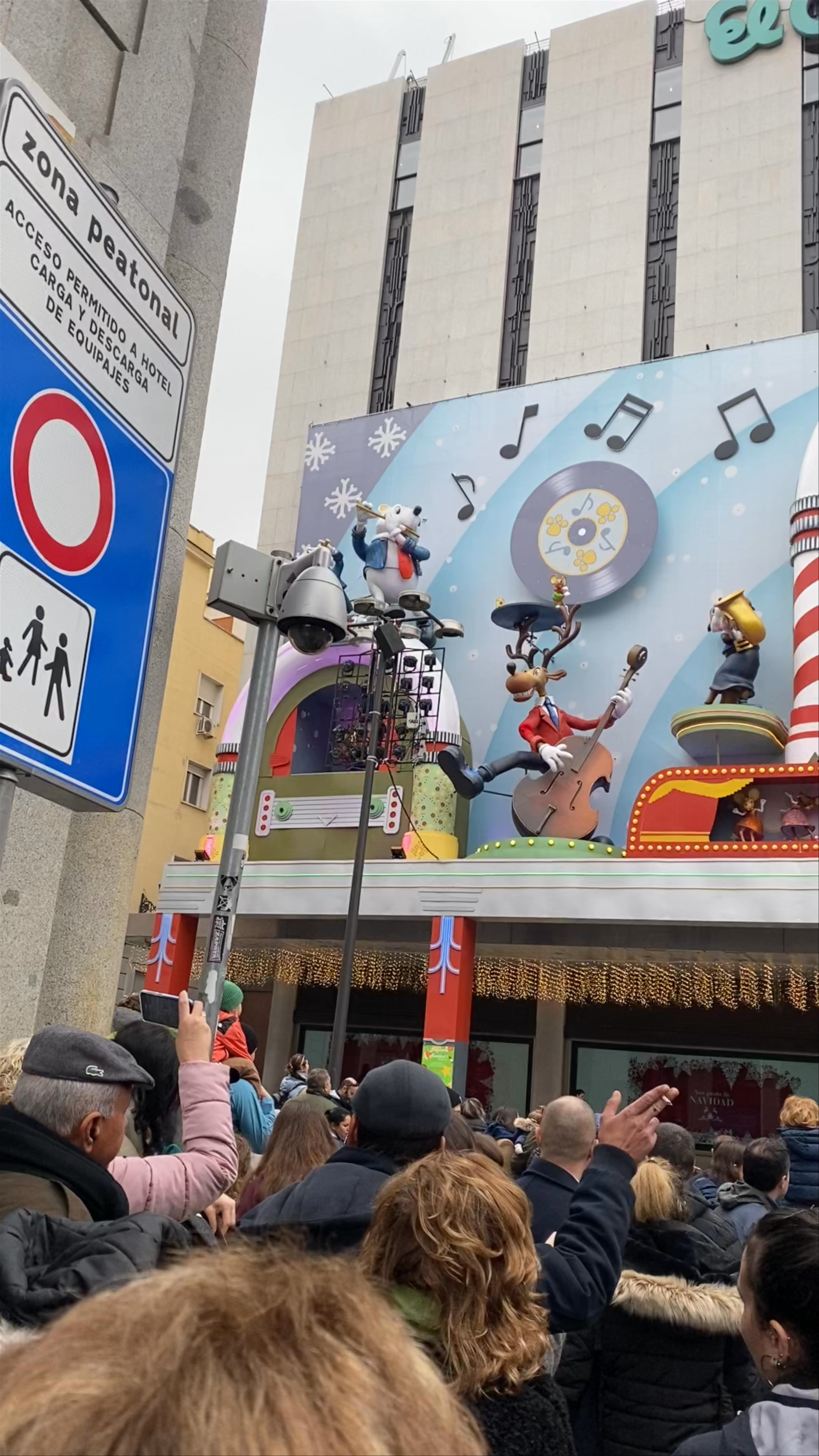 El Corte Inglés Preciados Christmas Music Display in Madrid