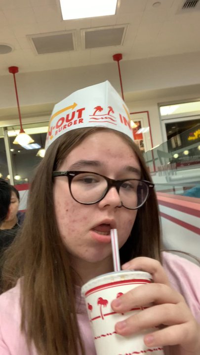 In-N-Out Burger - Burgers Near Me - Windcrest, Texas