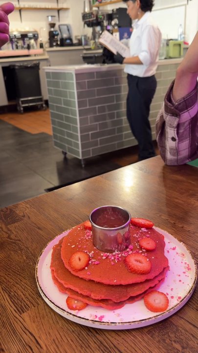 Madres Brunch - Coffee & Tea Near Me - Monrovia, California