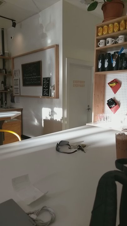 Coffee Beer - Very cool place - Coffee & Tea Near Me - Portland, Oregon