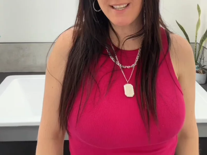 Hey, I'm Kareena!