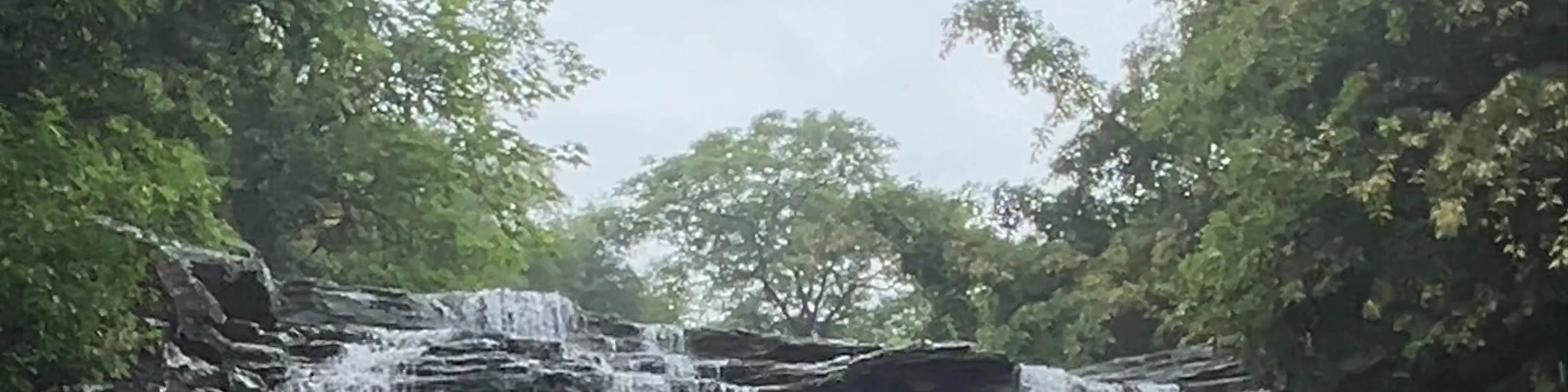 Jaora waterfall (Ajru)