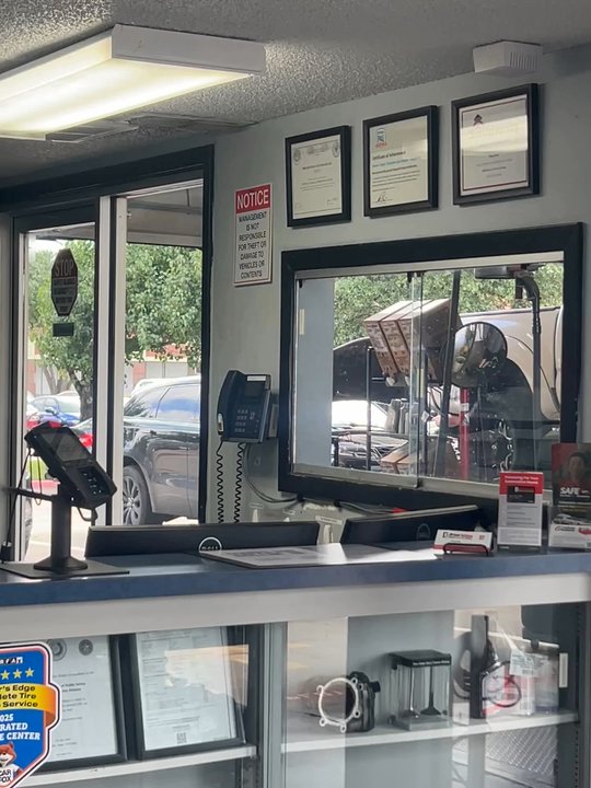 Driver's Edge - She's being looked at - Oil Change Stations Near Me - Grapevine, Texas