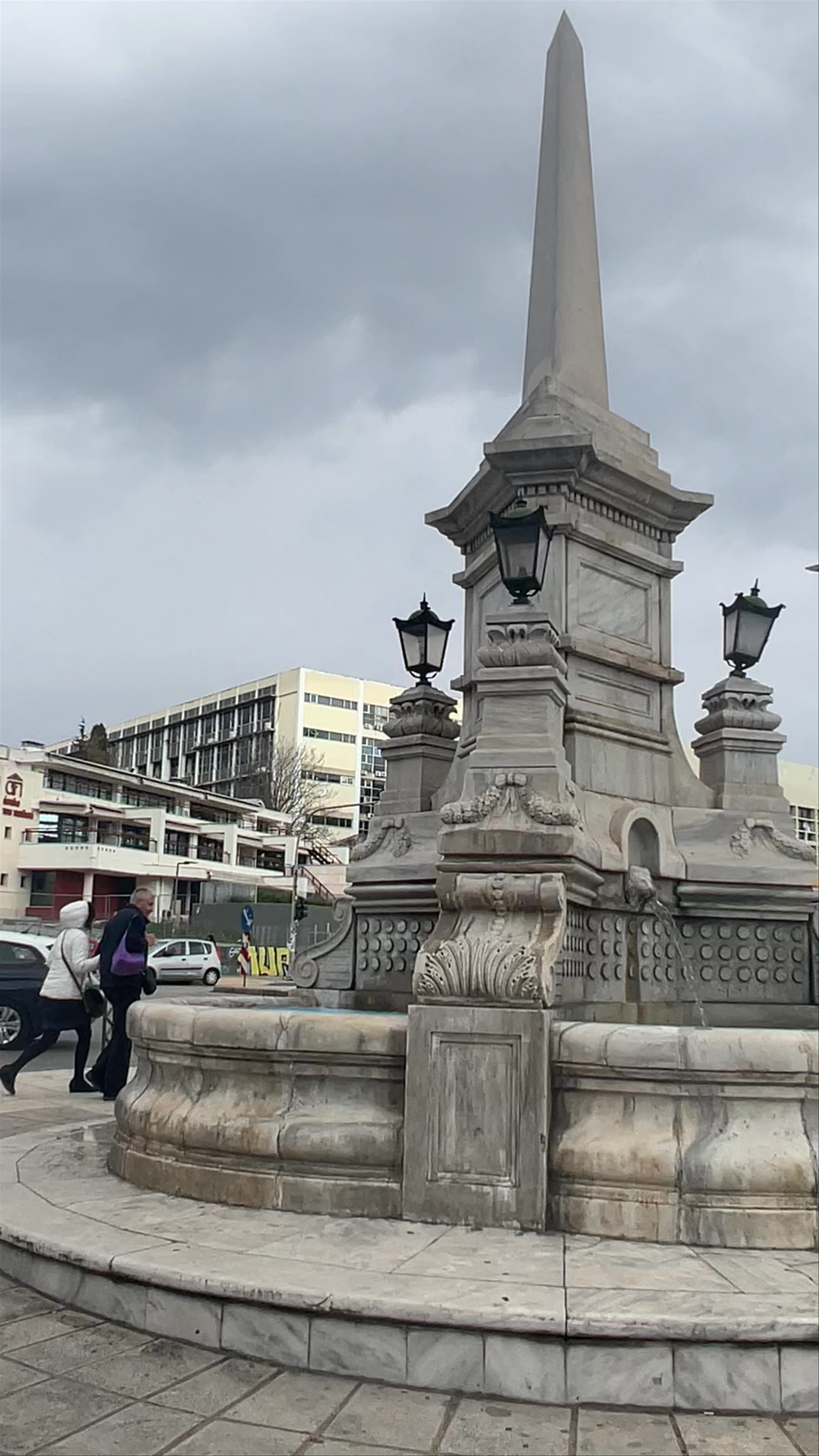 Sintrivani Square: Historic Landmark Amid Thessaloniki's Urban Pulse