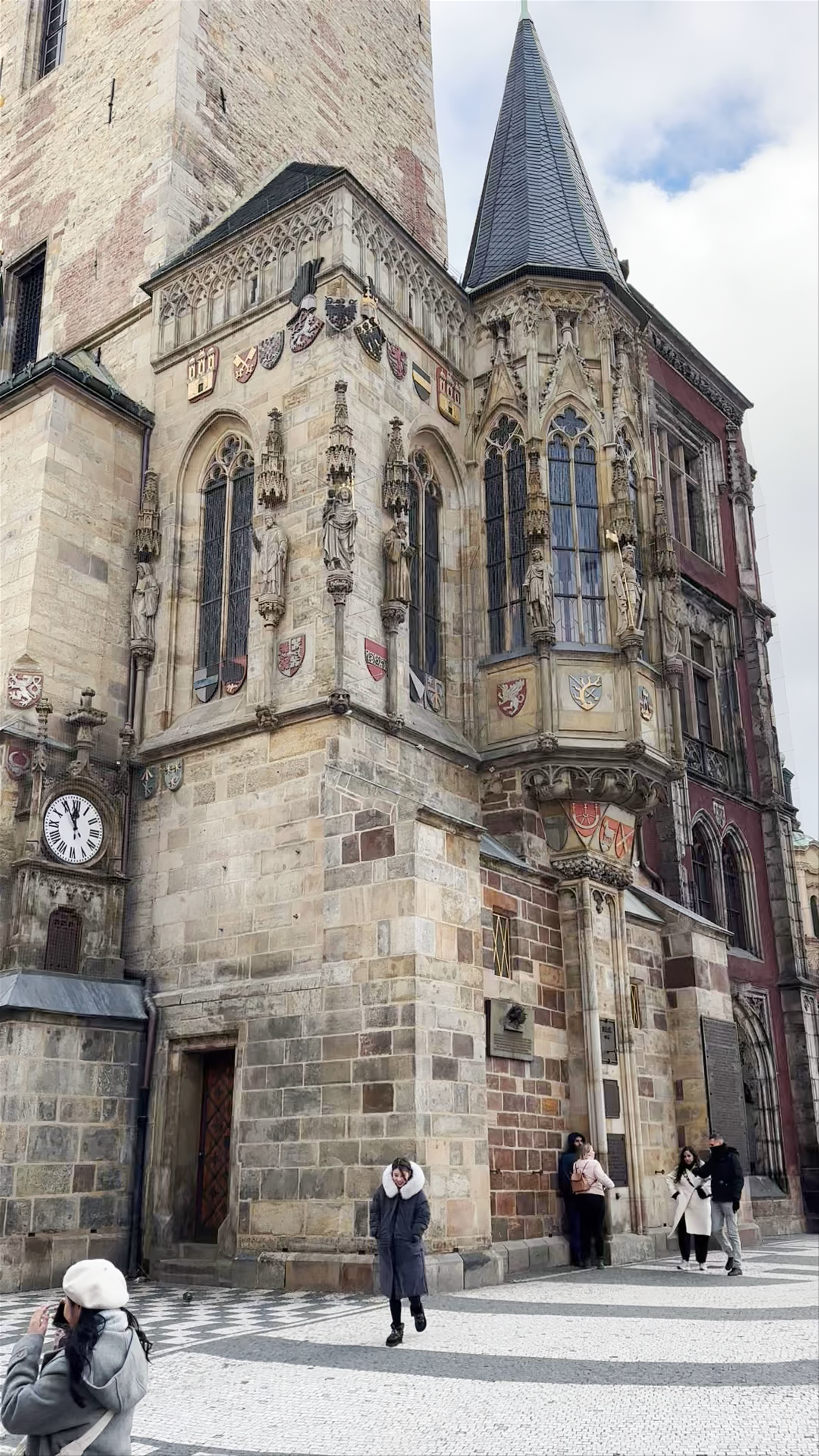 Reloj Astronómico de Praga - Old Town Square Experience