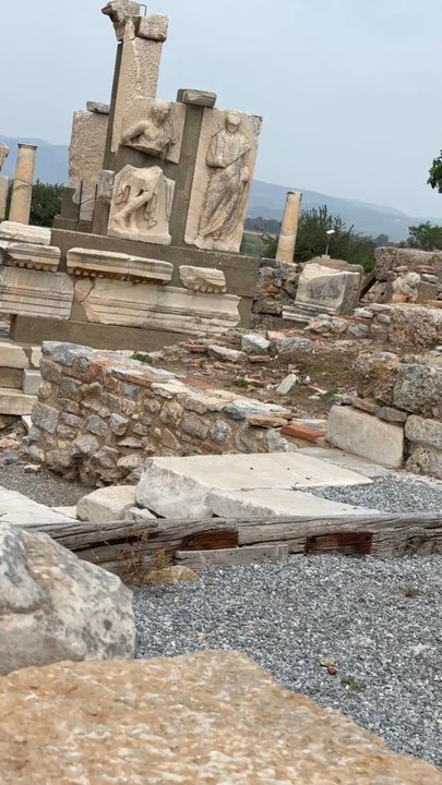 Ephesus - Landmarks & Historical Buildings Near Me - İzmir, 35