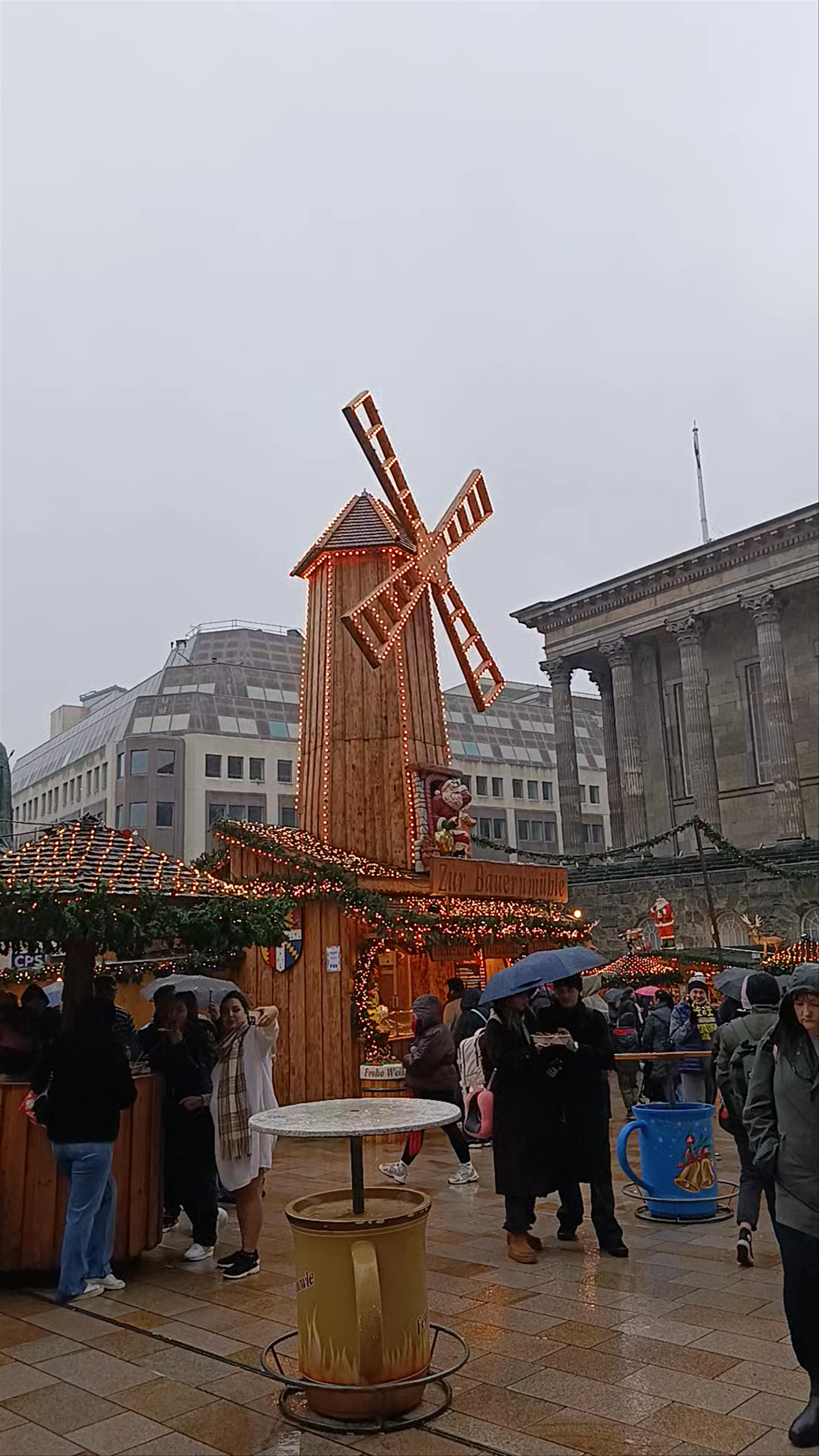 Frankfurt Christmas Market Birmingham: Festive Traditions in England