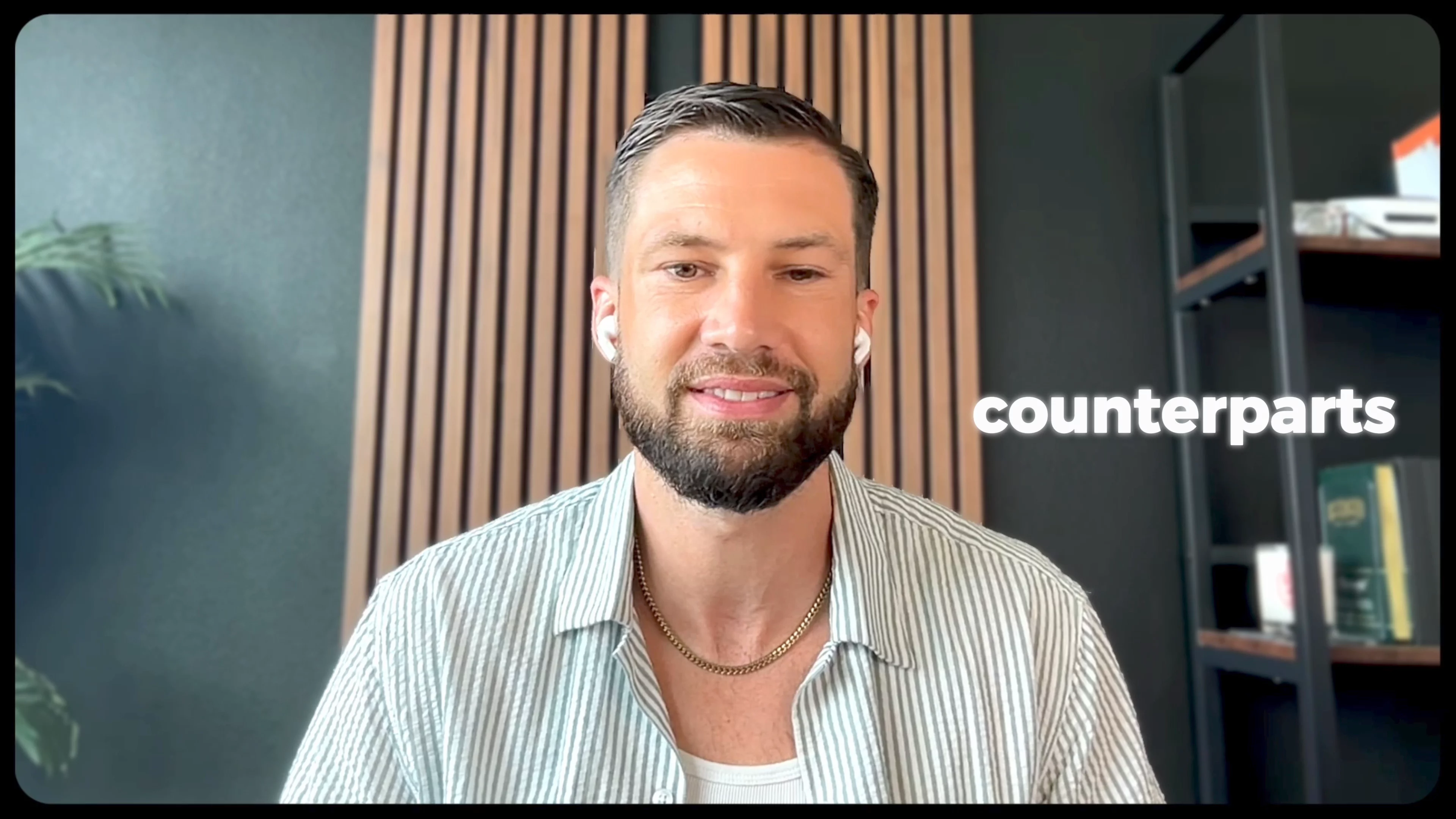 I used to think “real” design success meant stacking prestige logos: NFL teams, big tech, shiny startups 🫢   Then I sat down with Brady Patterson, a designer and agency founder in Austin who went from the 49ers, USC, Fox Sports, Apple, and Hulu… to building brands and conversion‑driven websites for roofers, garage door companies, and other blue‑collar businesses.  Watch Full Episode below ↓