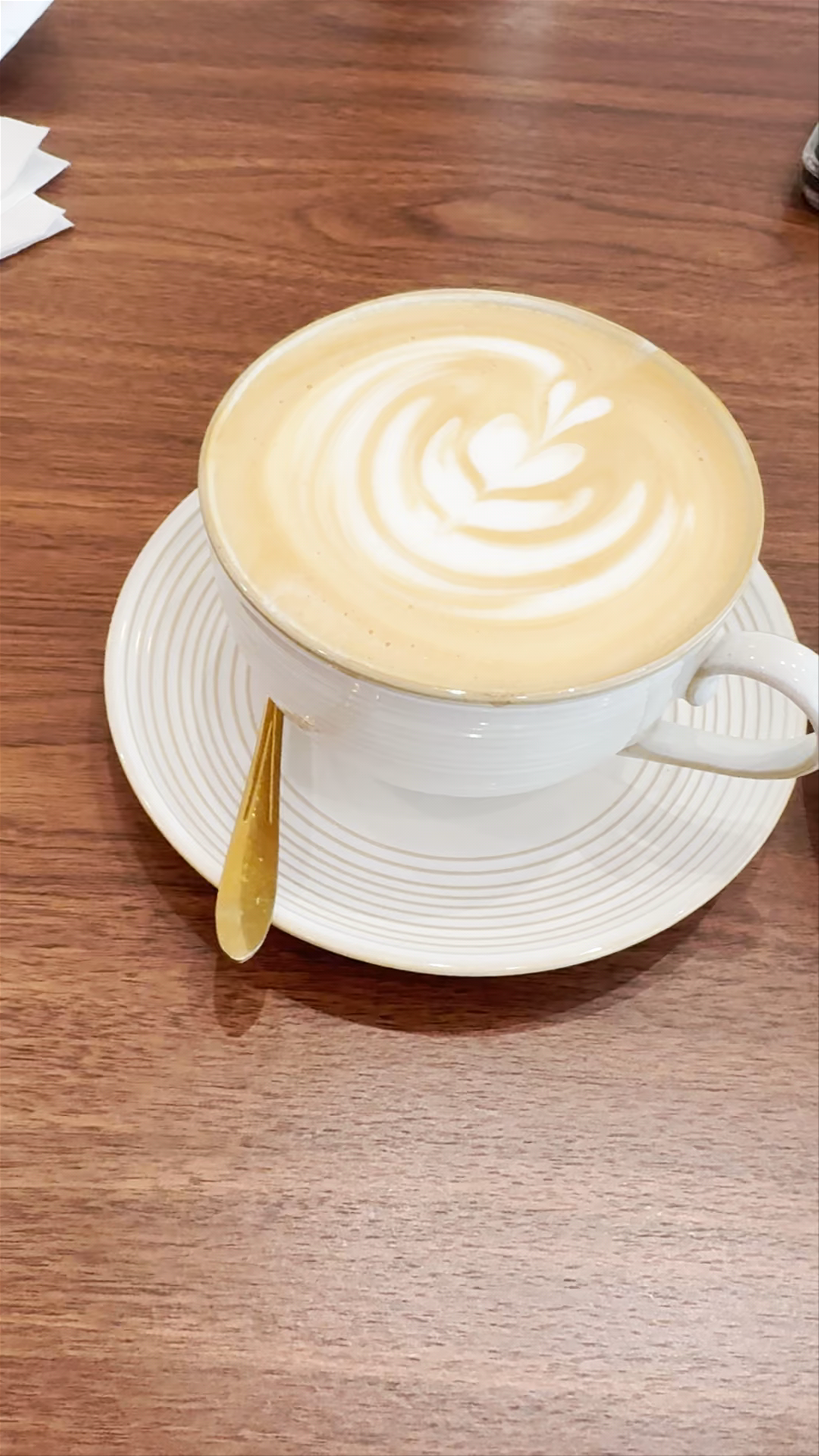 Con Calma Specialty Coffee: Cozy Morning Delights in Fort Lauderdale