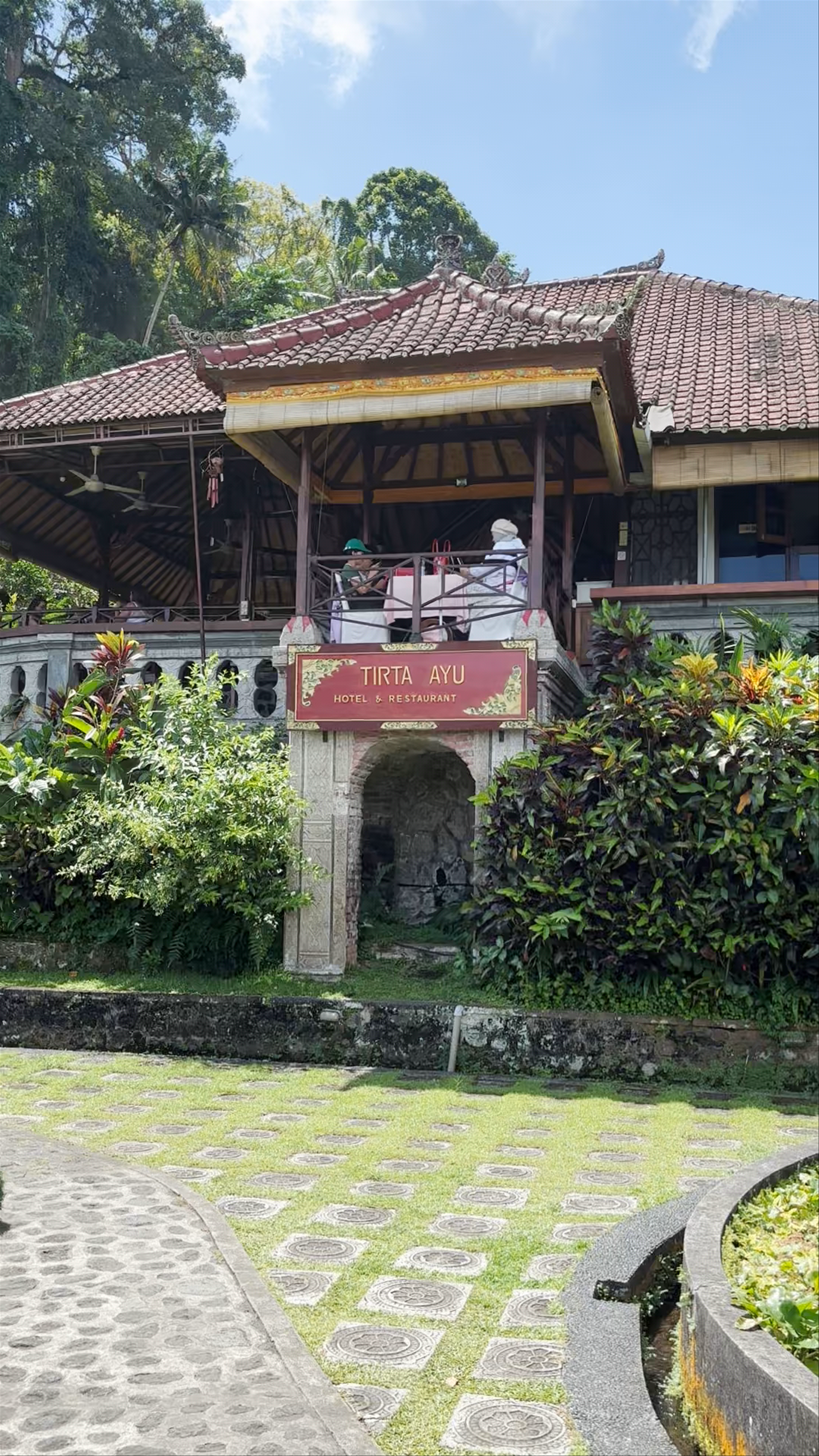 Tirta Gangga