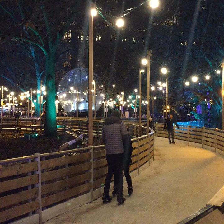 Wiener Rathaus - Ice skating - Town Hall Near Me - Vienna, 9