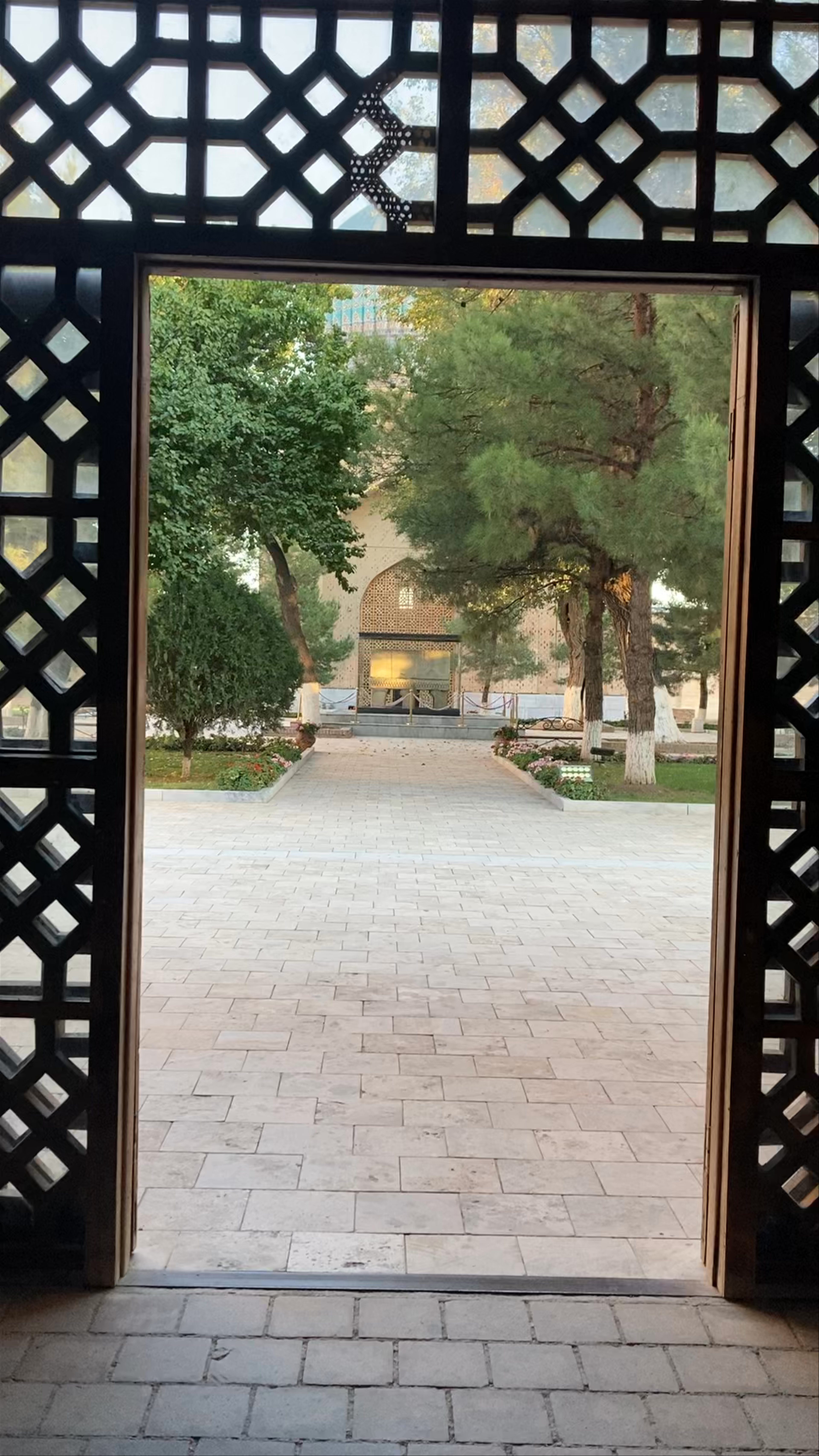 Bibi-Khanym Mosque