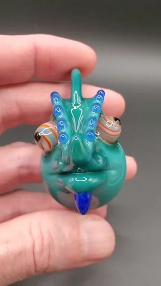 Preview pic of Teal/sonic blue chameleon