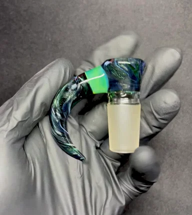 Preview pic of Black Satin Pearl/Sapphire/UV Ion/White Lotus chaos 18mm slide