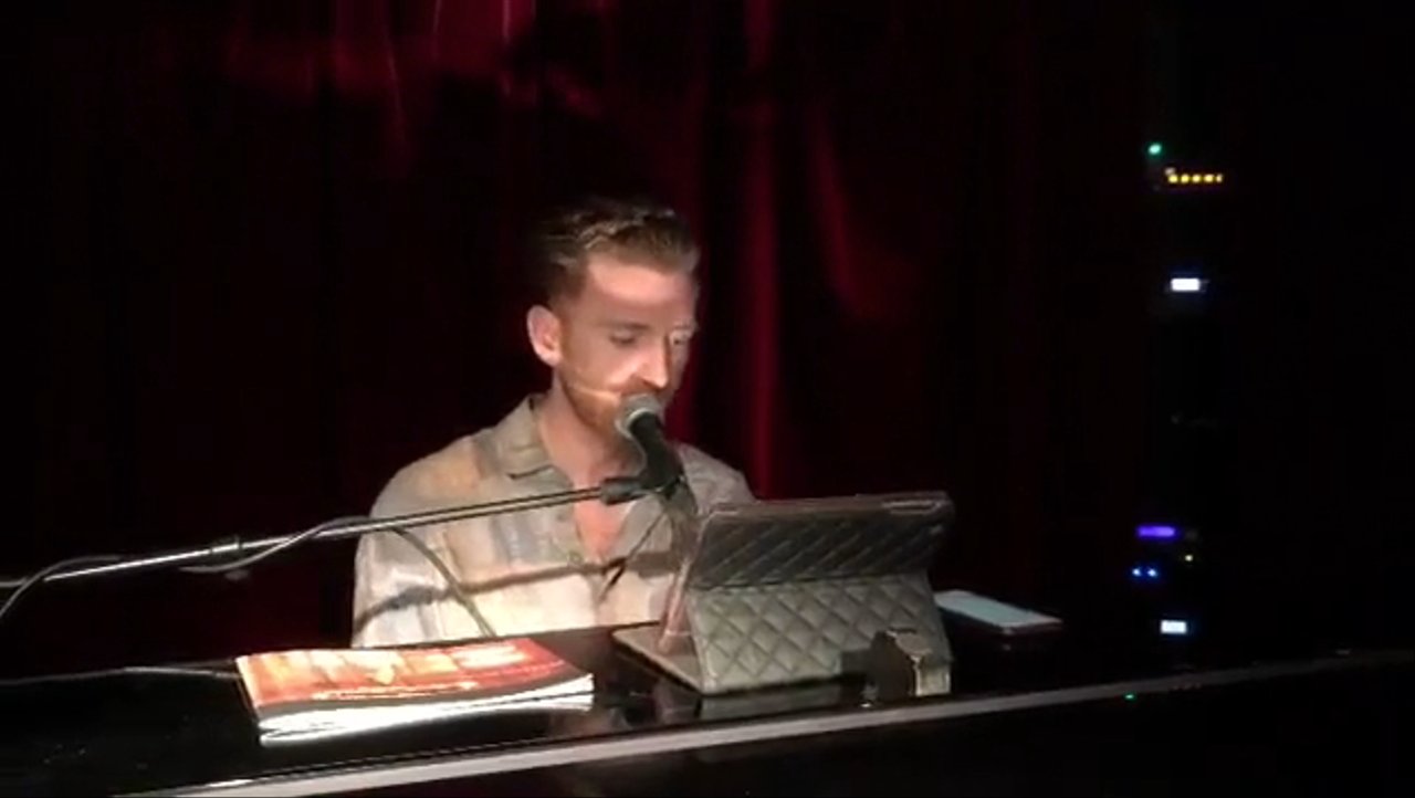 Jack Sings - Valerie - video