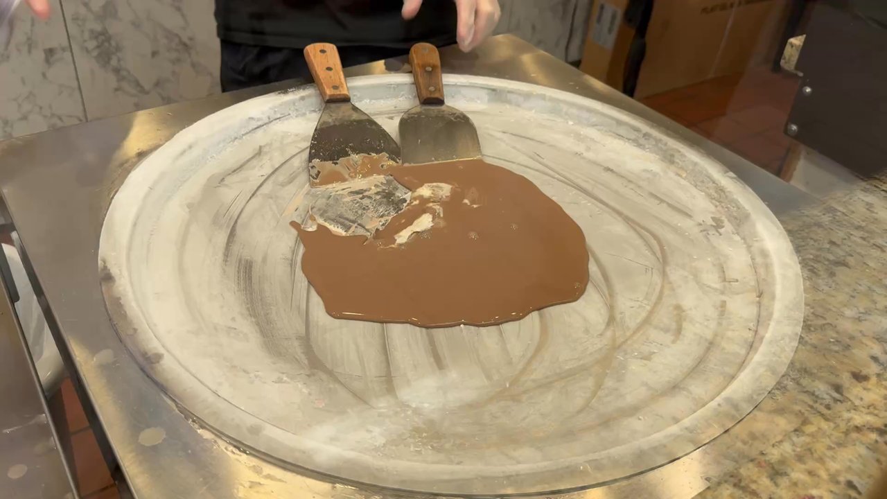 Tea Avenue - Making ice cream! - Bubble Tea Near Me - Mesa, Arizona