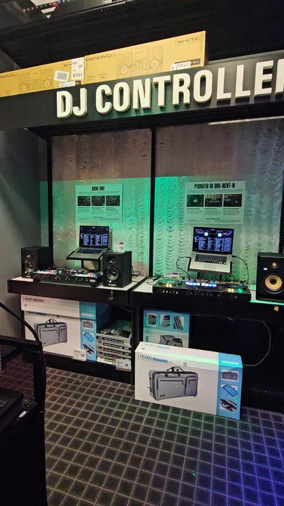 Guitar Center - DJ equipment - Musical Instruments & Teachers Near Me - Northridge, California