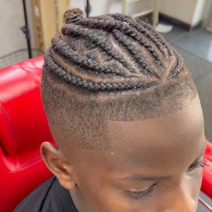Salon 123 - Drop fade and sharp lineup. Book of appointments. - Hair Salons Near Me - Houston, Texas