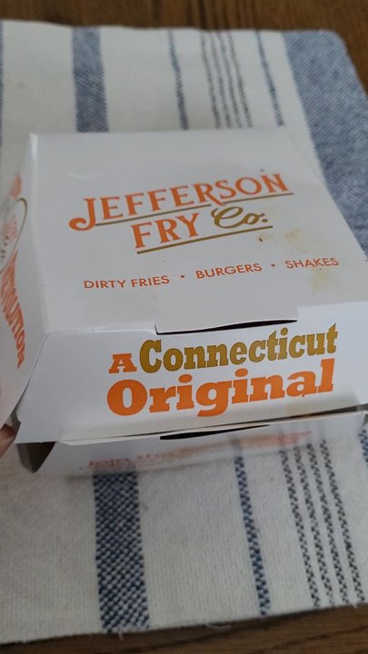 Jefferson Fry - Hot husky chicken sandwich - Fast Food Near Me - Canton, Connecticut