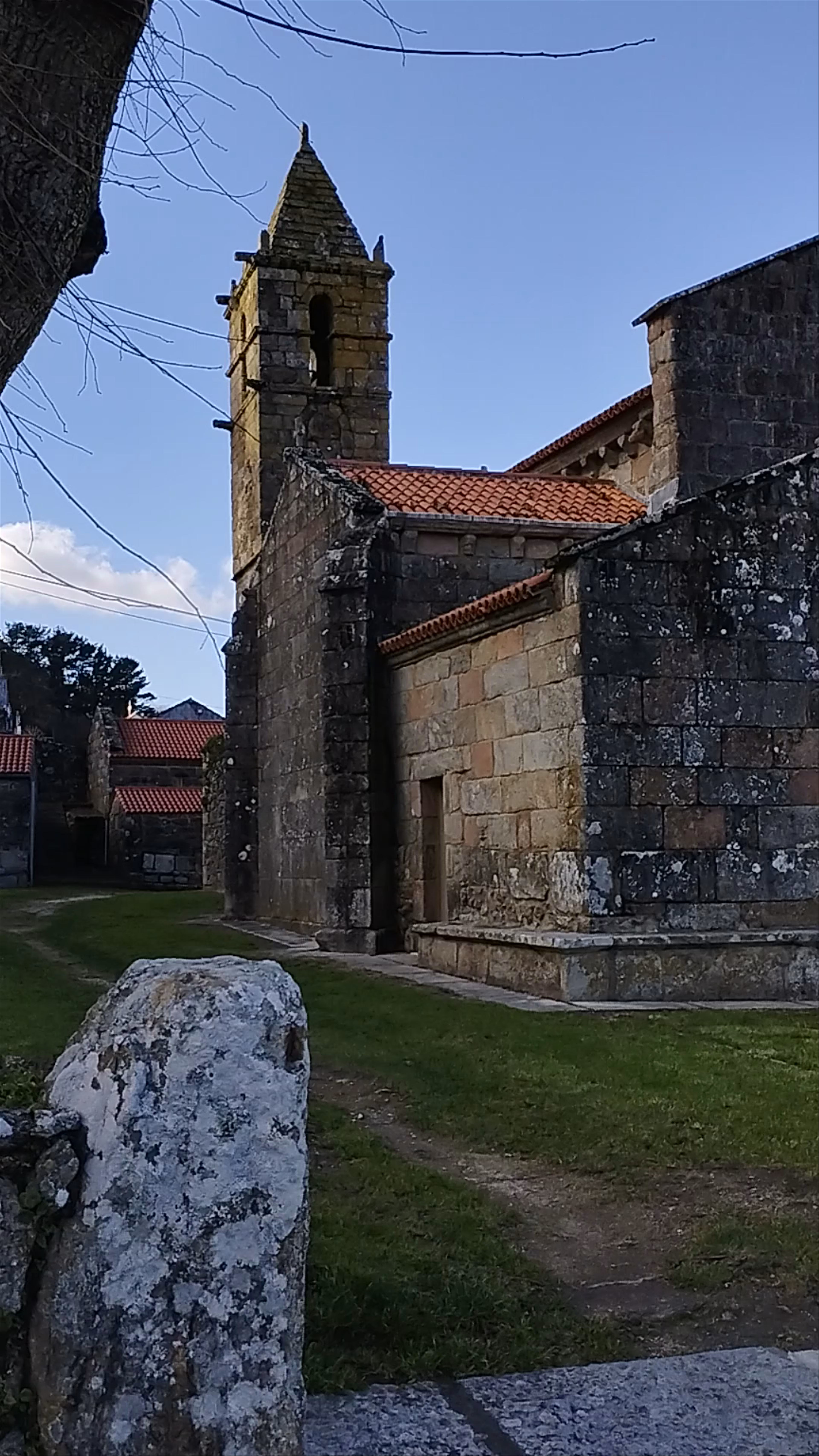 Igrexa de Santa María das Areas