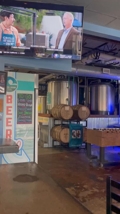 Green Room Brewing - Breweries Near Me - Jacksonville Beach, Florida