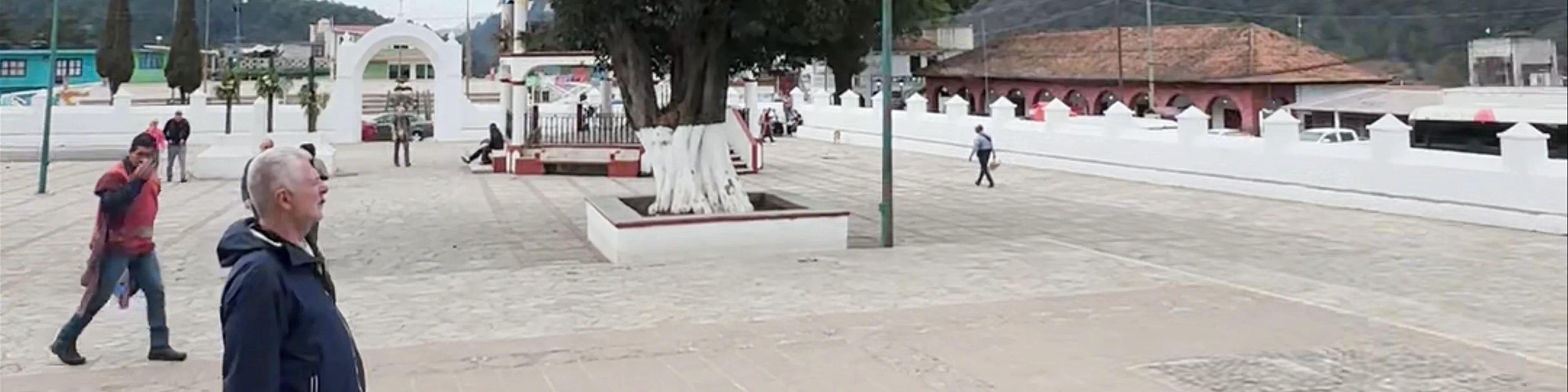 PARQUE CENTRAL DE ZINACANTAN