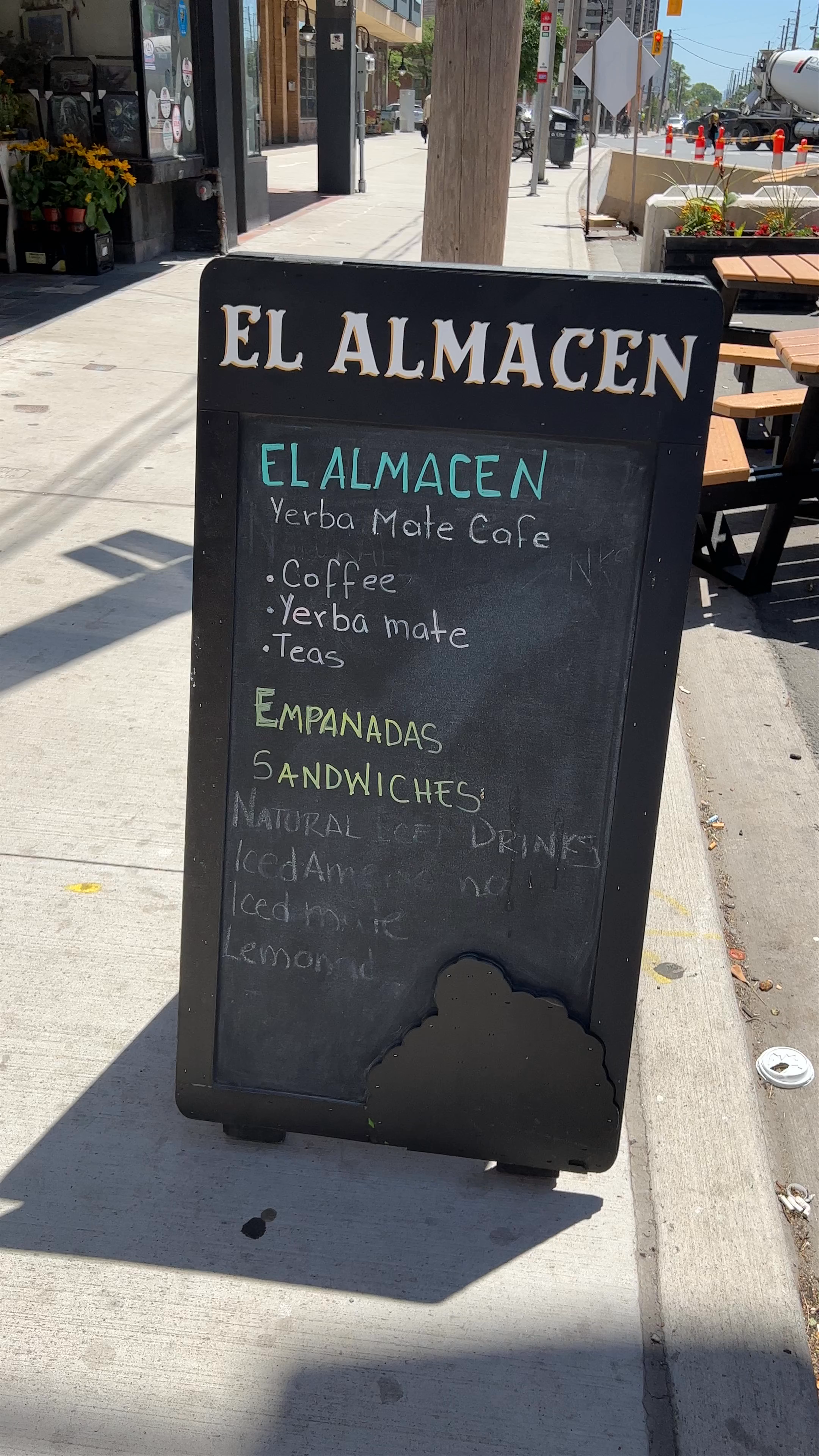 El Almacen Yerba Mate Cafe