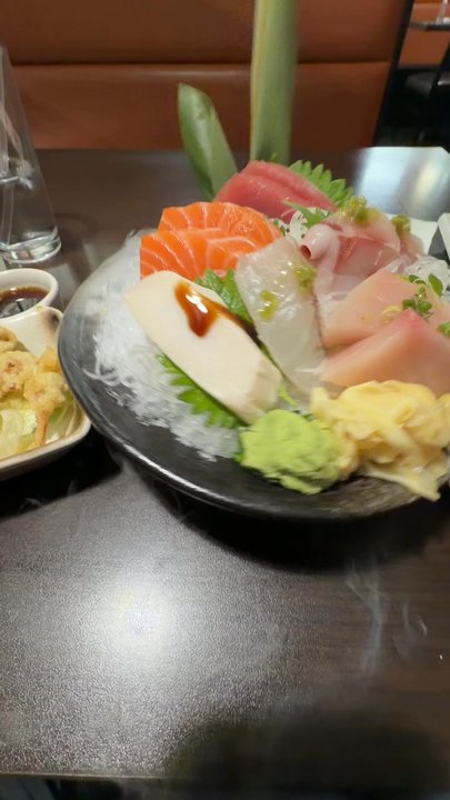 U Sushi - Soft Shell Crab Appetizer and Sashimi Lunch - Japanese Near Me - Medford, New Jersey