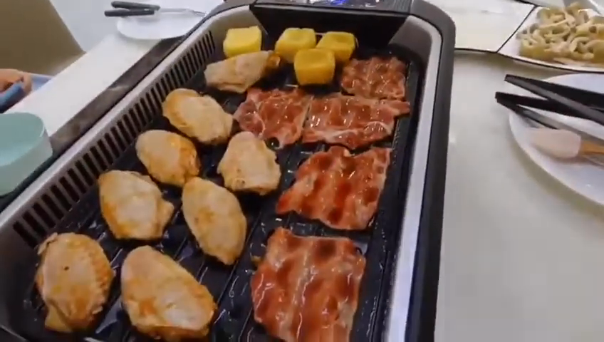 TOYOMI Electric Smokeless BBQ Model: BBQ 2002