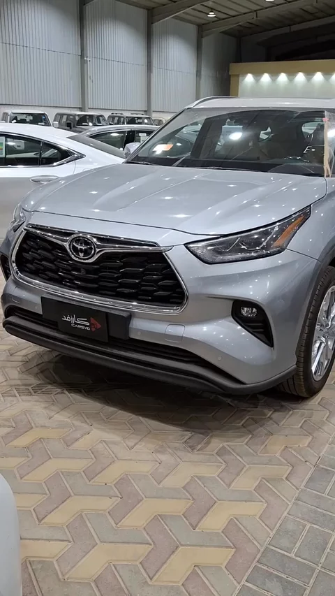 Toyota Highlander limited 2025