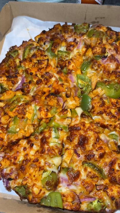 Pizza Station - Butter Chicken Express Pizza and chicken wings - Asian Fusion Near Me - Seatac, Washington