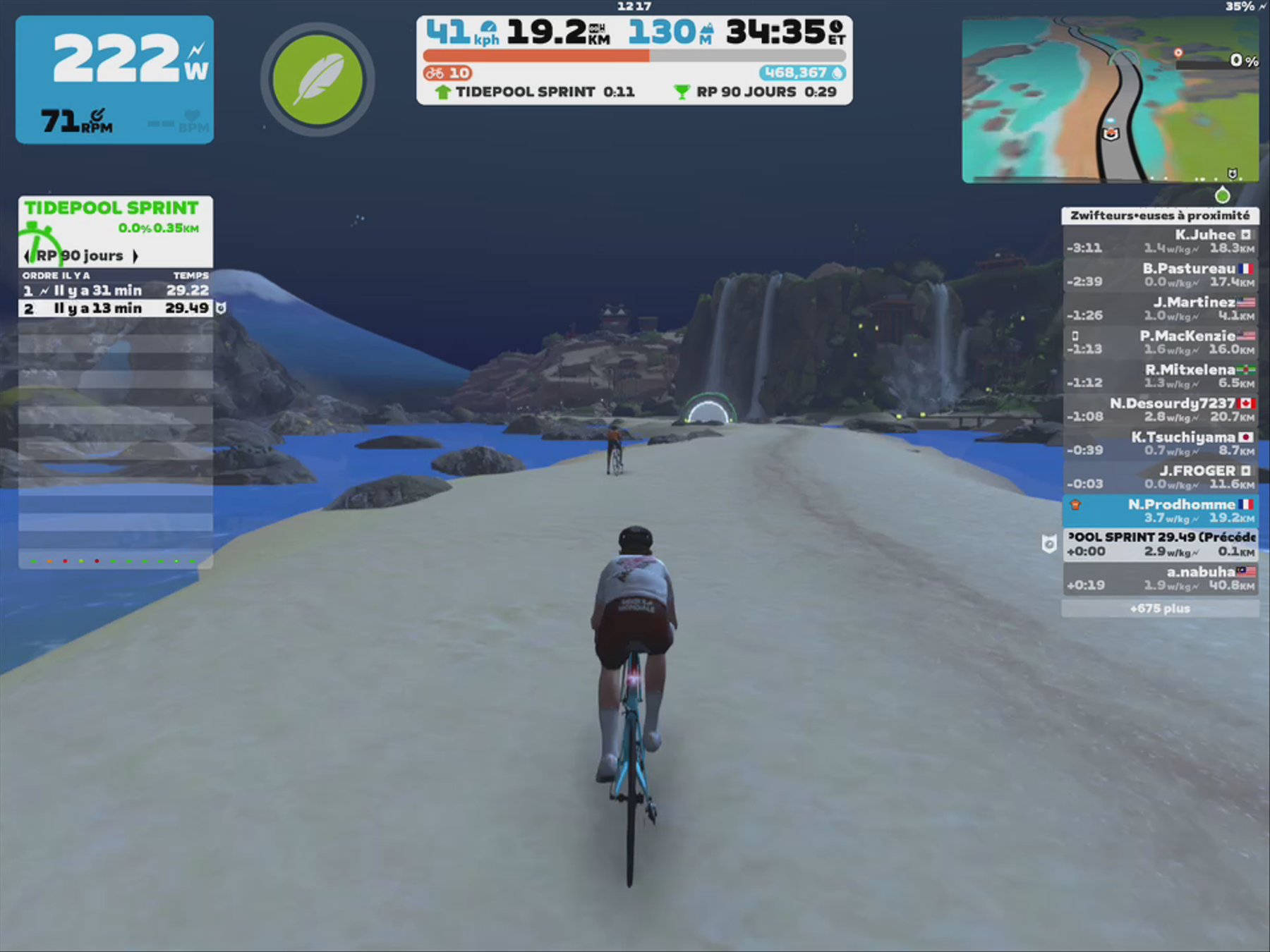 Zwift - Pacer Group Ride: Island Hopper in Makuri Islands with Taylor