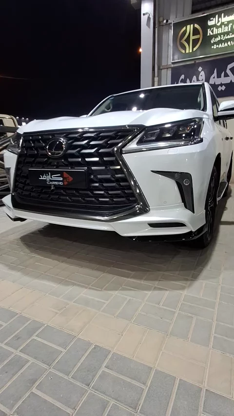 لكزس LX570 BLACK EDITION S 2021
