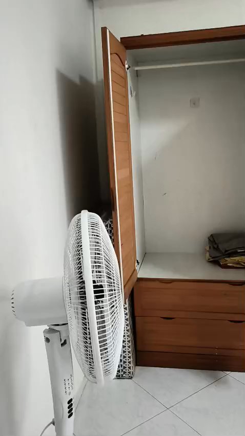 Common Room (HDB) for Rent in  407 Serangoon Avenue 1 - Image 6