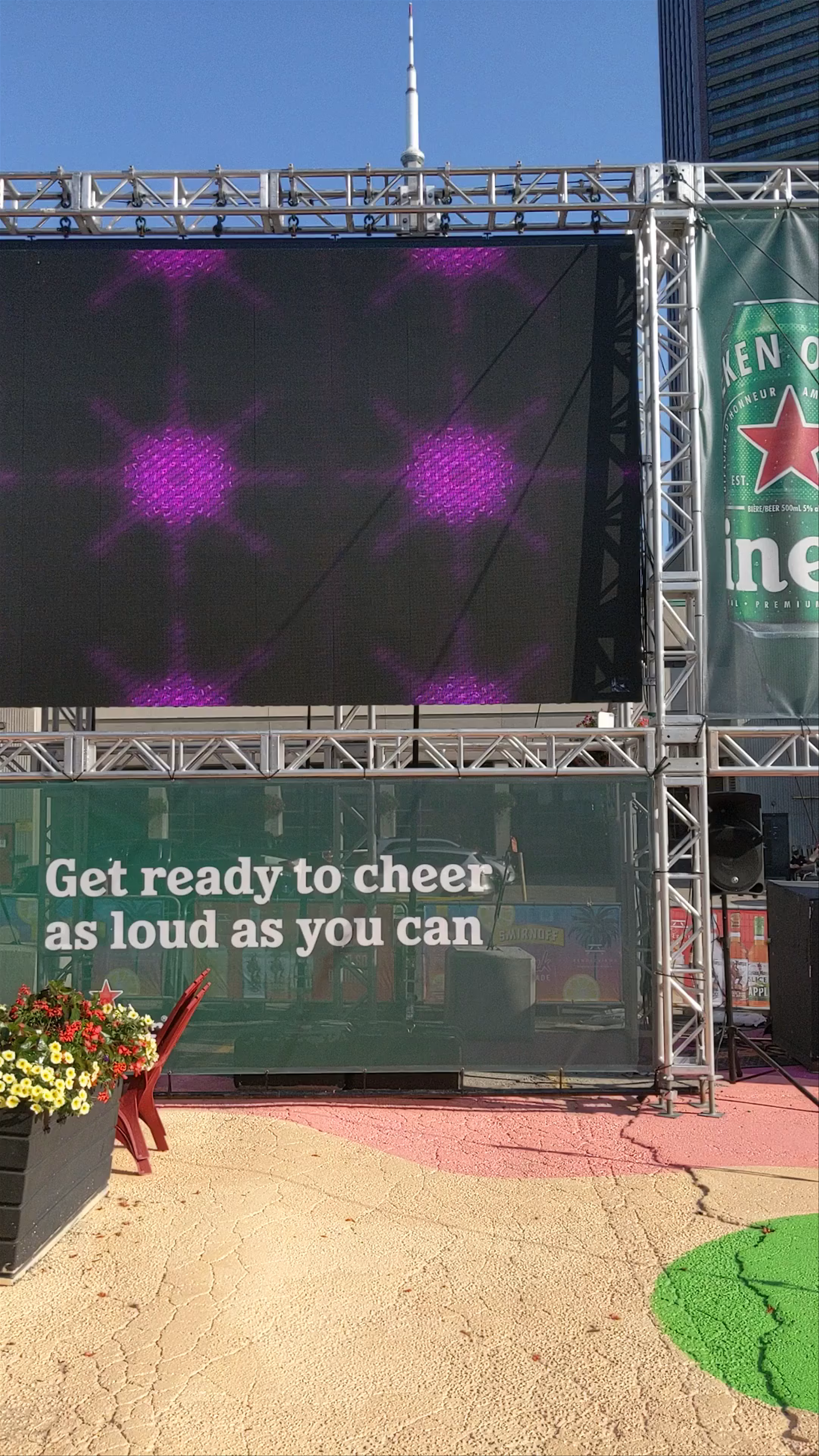 RendezViews patio bar