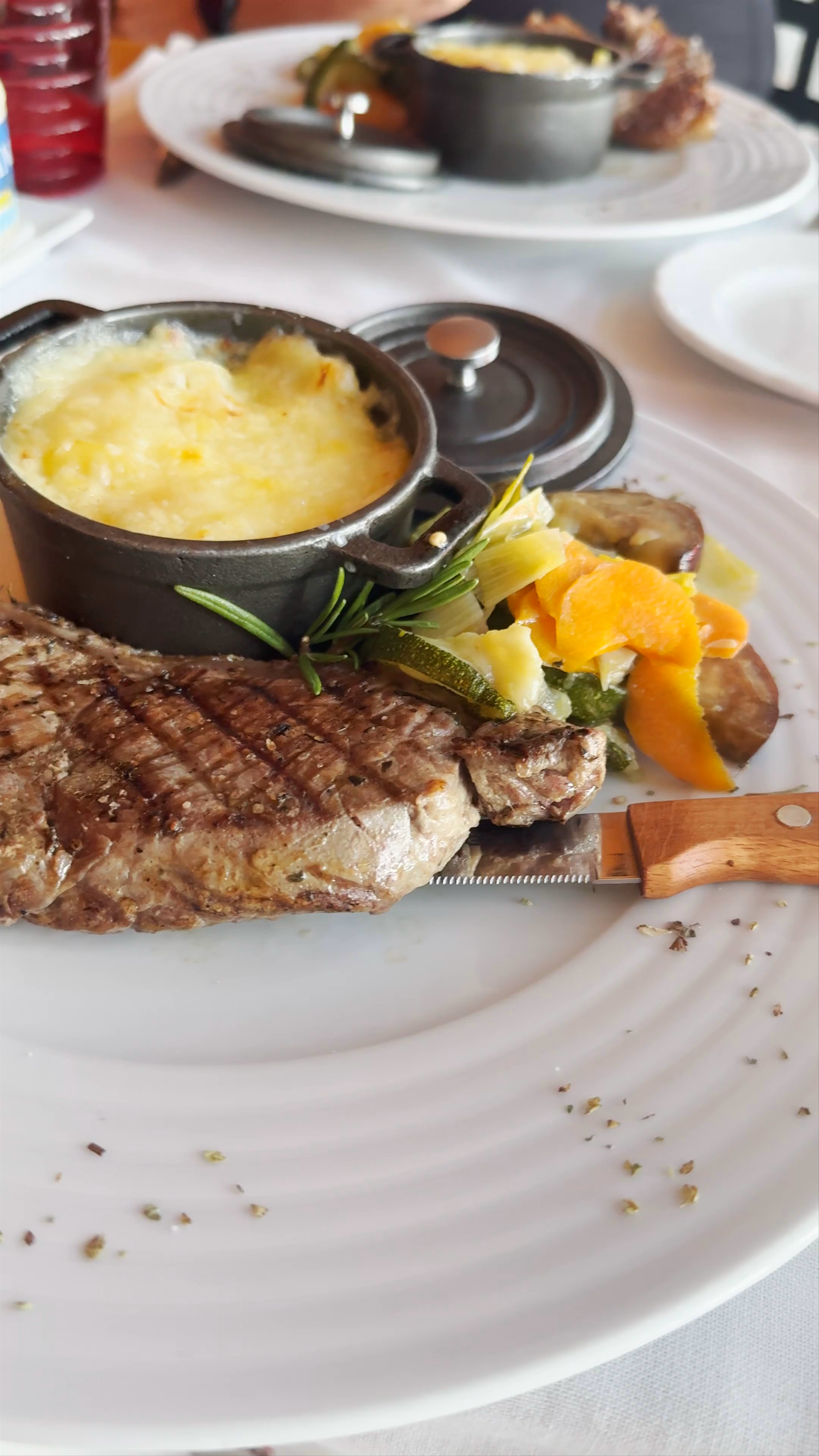 Savoring a Cozy Portuguese Steak Meal at A Cadeia Bué Pequenina, Estremoz