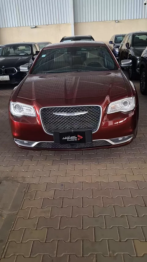 كرايسلر 300 C 2019
