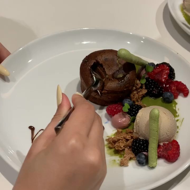 Miku - matcha lava cake with jasmine ice cream - Japanese Near Me - Toronto, Ontario