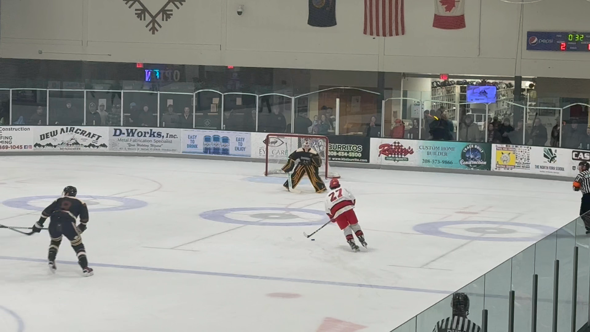 Chris Komma's Incredible Defensive Save in Mountaineers' 6-0 Victory