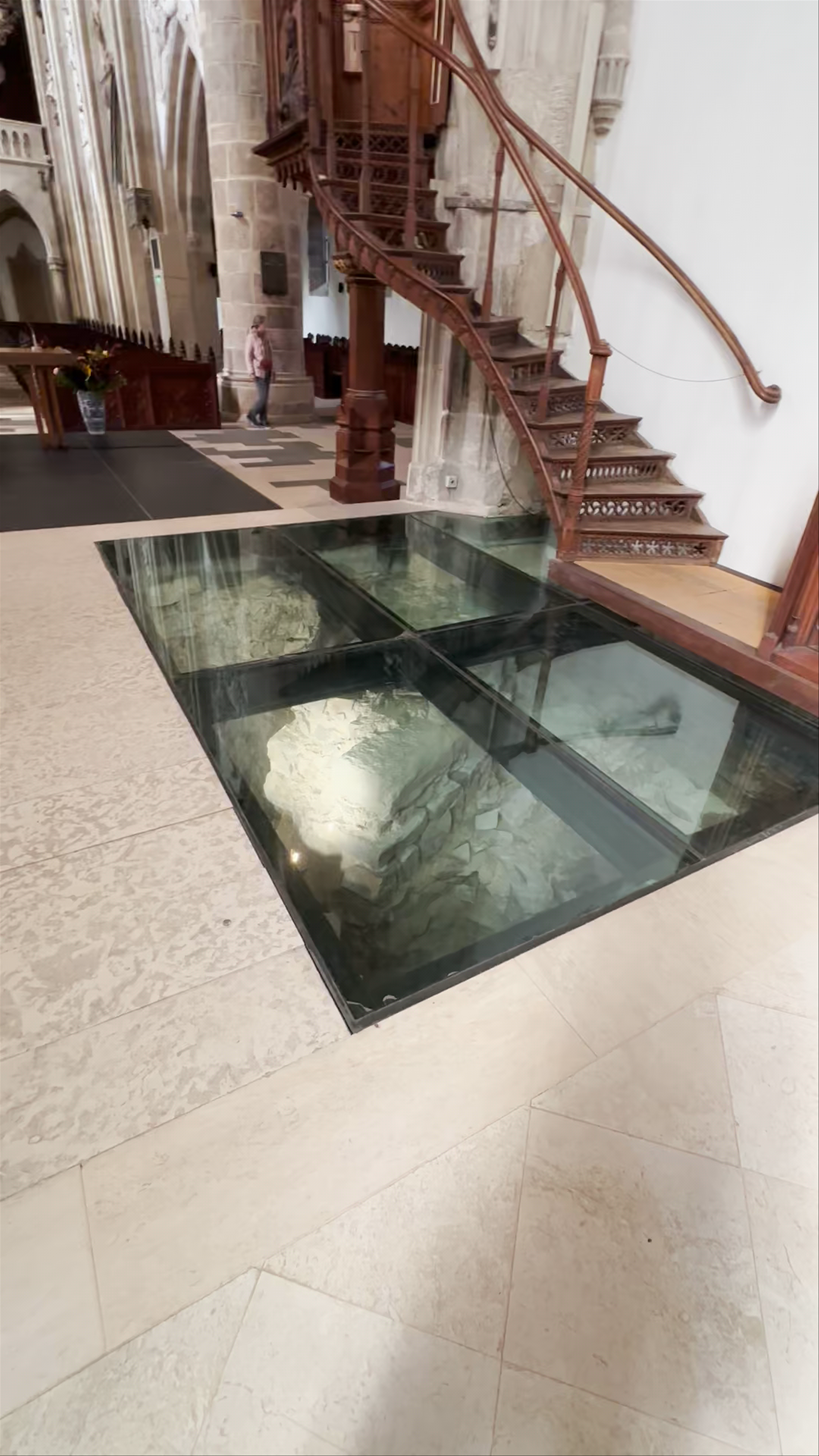 Ruine Capela Sf Ladislau