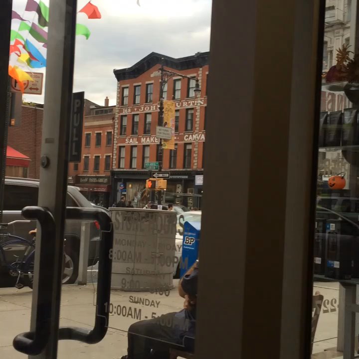 Mr. Right Barber Shop - Barbers Near Me - Brooklyn Heights, New York