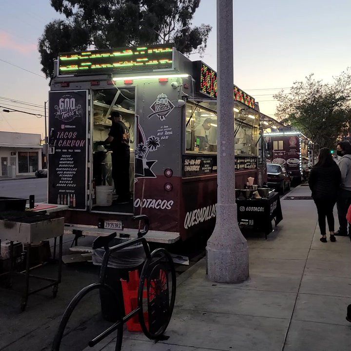 600 Tacos - 03-30-2022 - Food Trucks Near Me - Long Beach, California
