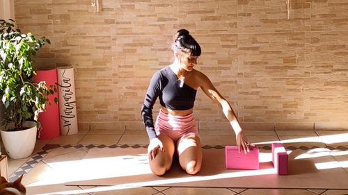 Strong and Open Wheel Pose