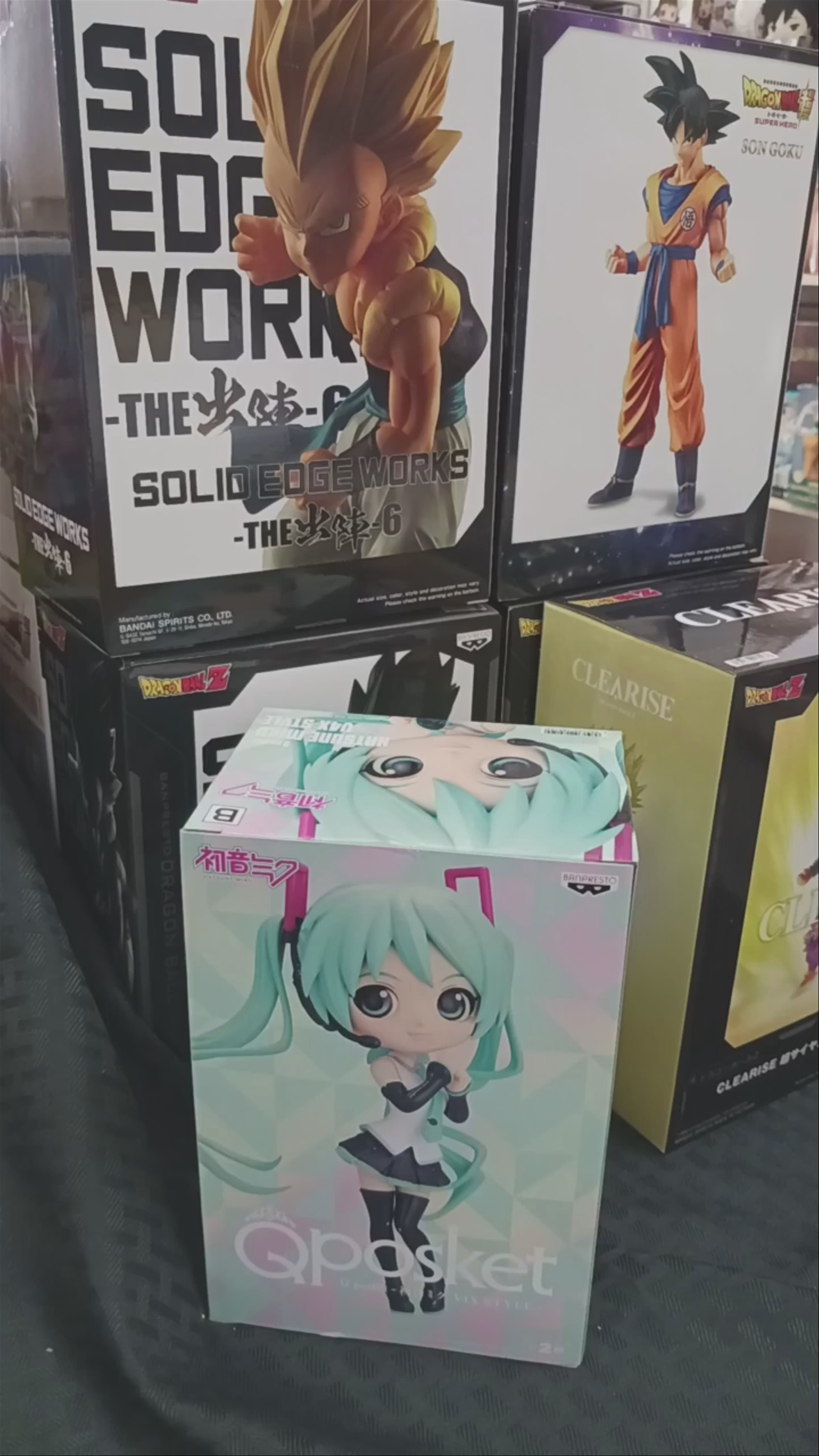 Comics unlimited Japanese toy Tuesday!!