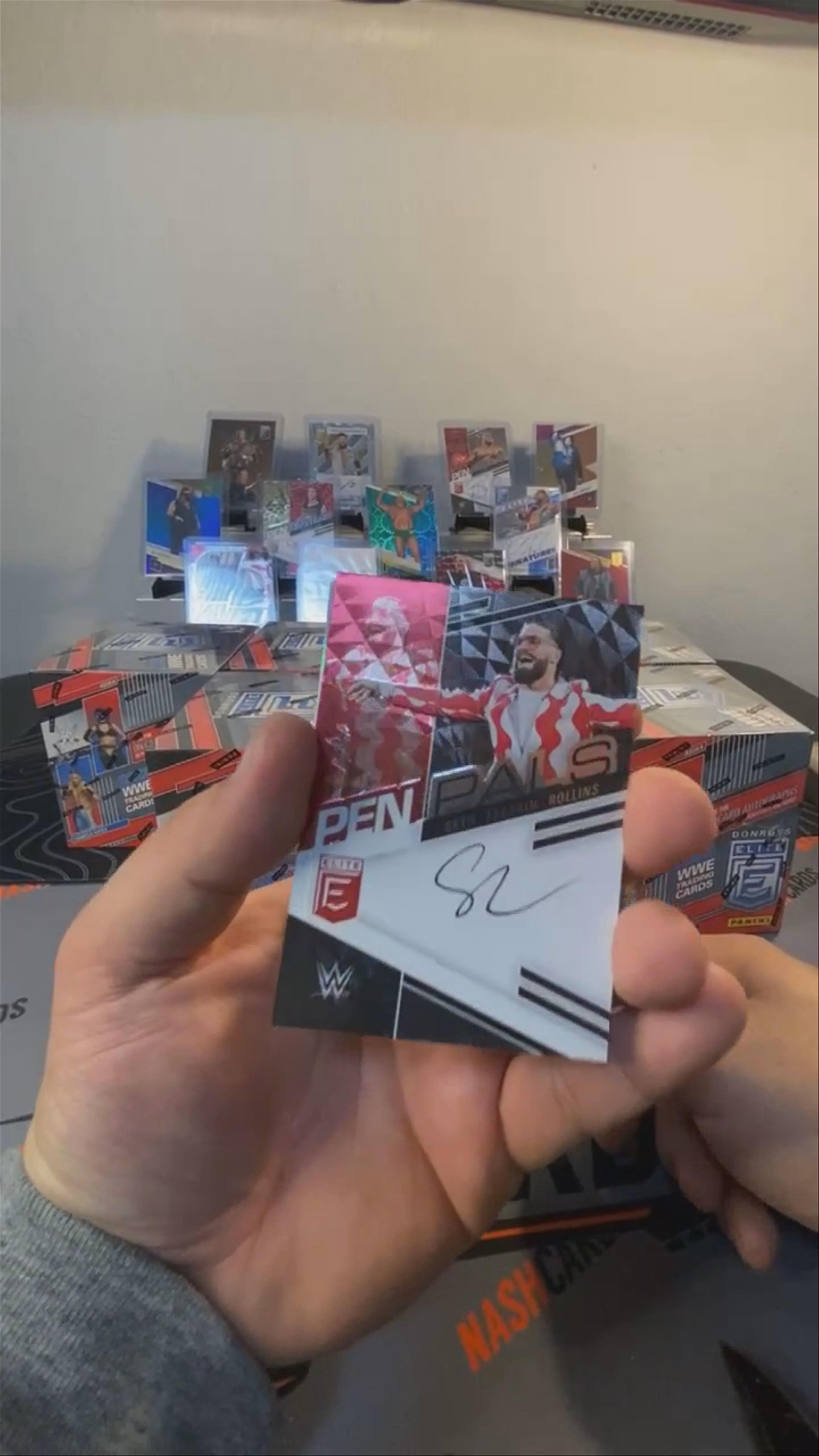2023 Elite WWE Full Case Break - PYW + FREE WRESTLER GIVEAWAYS
