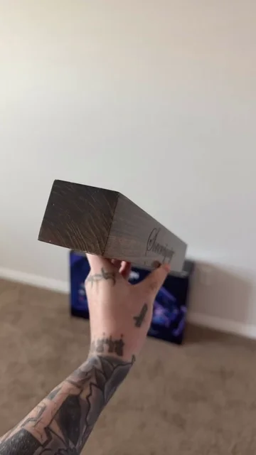 Preview pic of 6 Hole Monark Stand