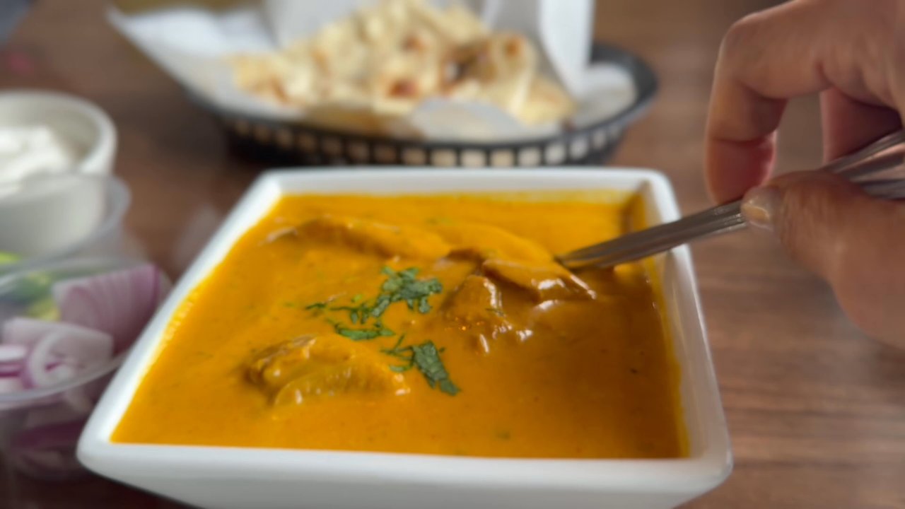 Taj Chaat House - Coconut chicken curry - Indian Near Me - Simi Valley, California