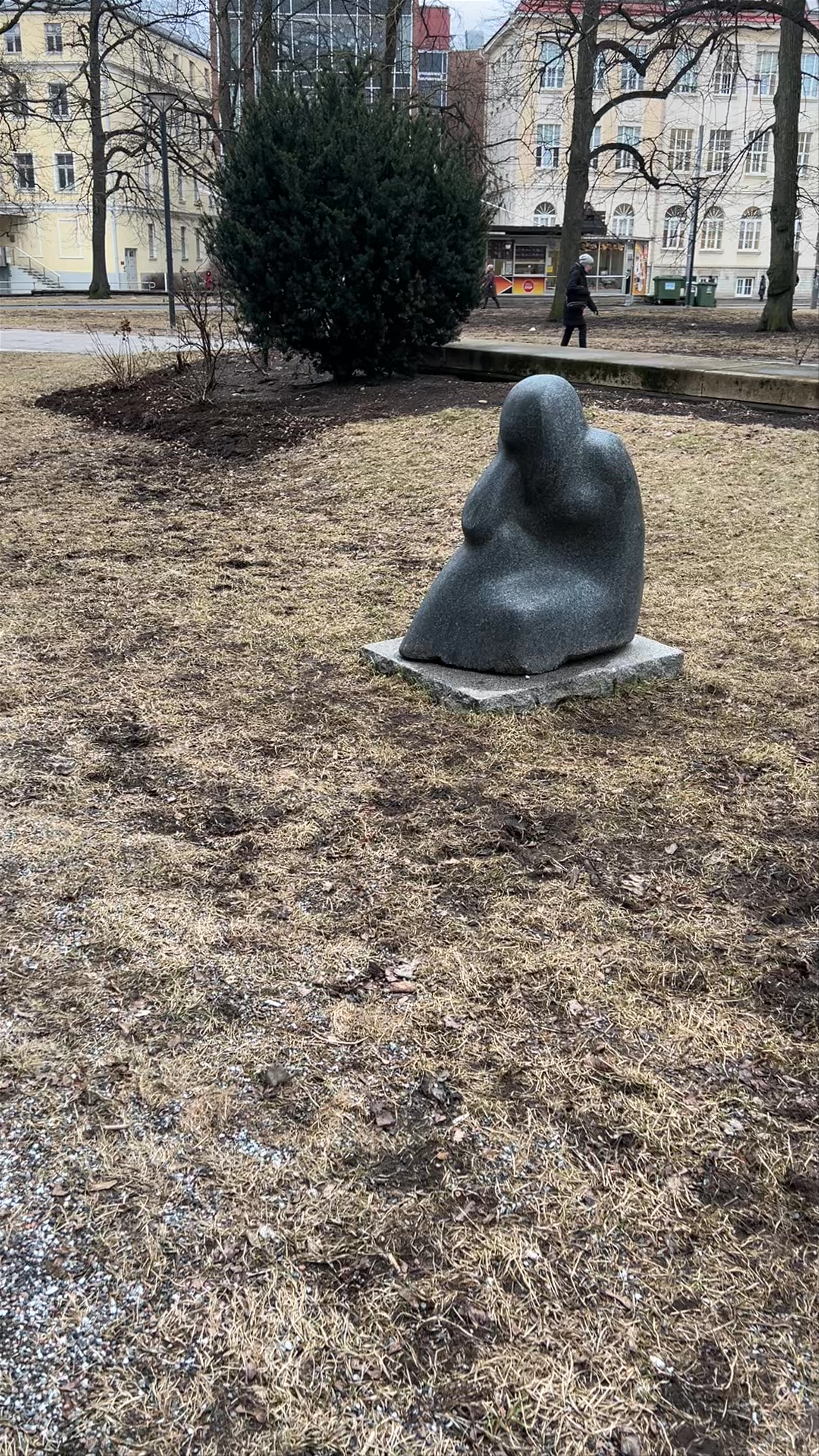Sculpture Sailor's Wife
